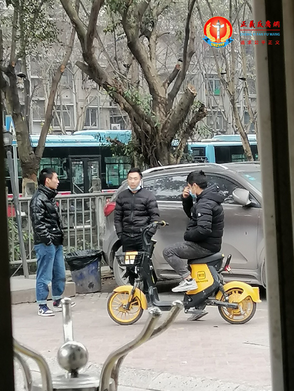 监控肖成林的黑保安.png 监控肖成林的黑保安.png